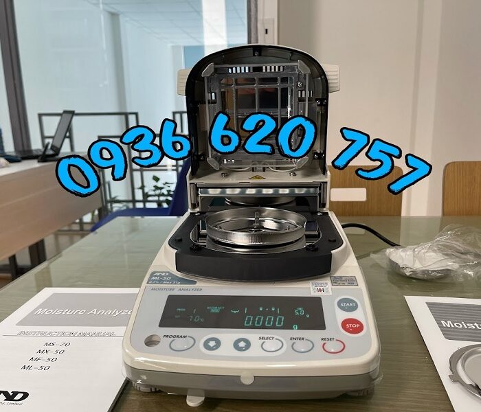 ML-50 Moisture Analyzer, 51g x 0.005g.jpg