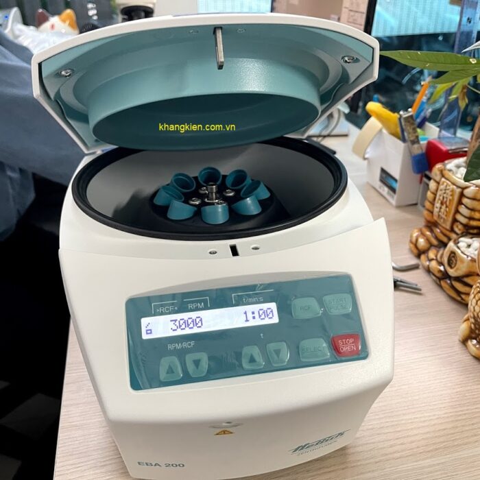 Hettich Centrifuge EBA 200.jpg