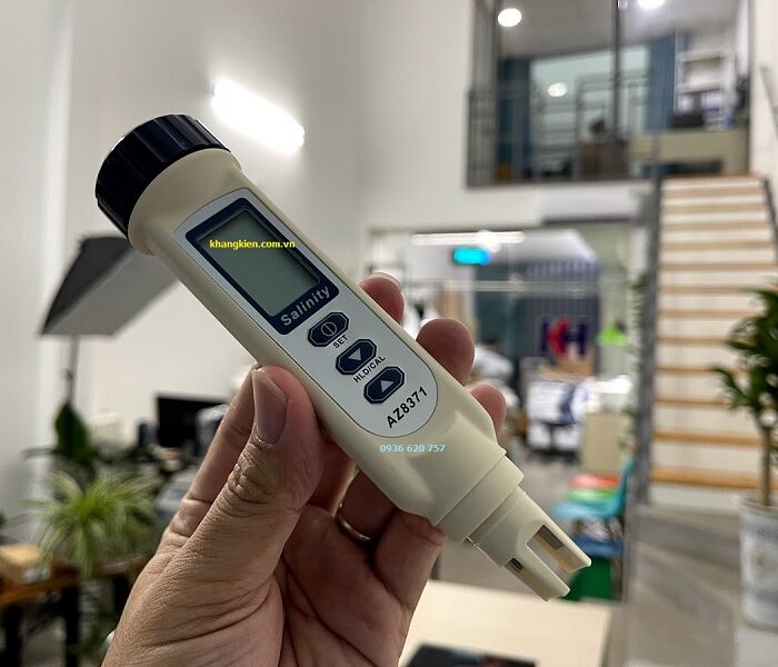 Bút đo độ mặn AZ8371.jpg