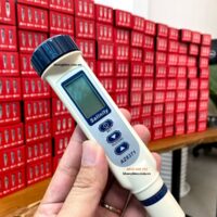 Bút đo độ mặn của hồ cá Koi AZ 8371.jpg