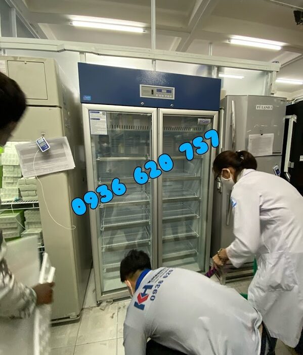 Haier HYC-940 Pharmacy Refrigerator.jpg